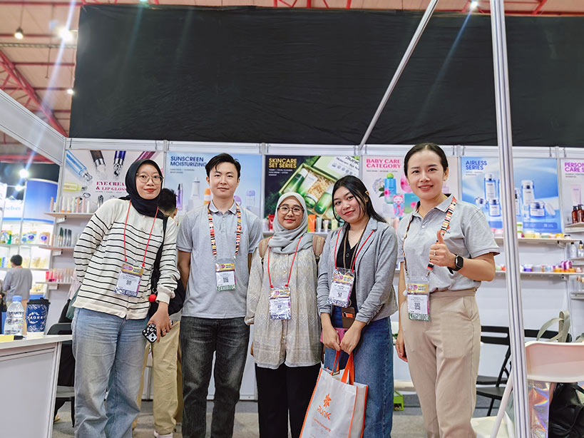 Runk completó con éxito la Exposición de Belleza de Indonesia, explorando nuevas oportunidades en el mercado global de envases cosméticos.
